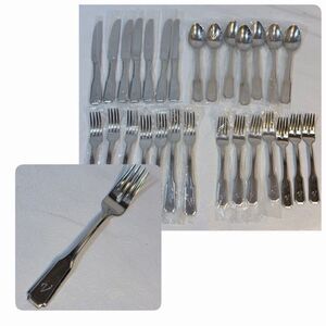 28pc Cambridge INITAL V ENGRAVED Stainless Flatware Set
